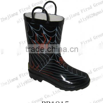 2013 kids' cool rubber rain boots with spide pattern