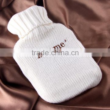 Customized High Quality Valentine's Day Knitted Hot Water Bottle Cover