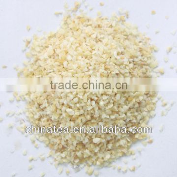 Crushed dried garlic from chinese manufacturer