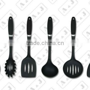 8 PCS Nylon Kitchen Tools Set with Different Functions