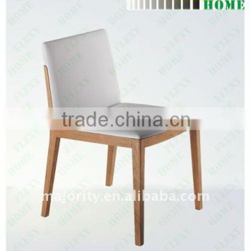 BEATRICE WOODEN CHAIR