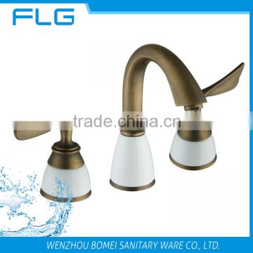 Lead Free Brass Household Elegant Style Double Handle Cold And Hot Water Antique Basin Mixer Bathroom Faucet FLG607 With china