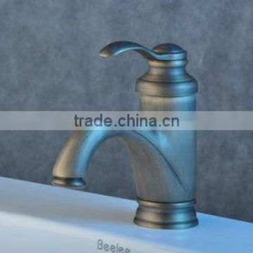 ntique Brass Finish Single Lever One Hole Basin Mixer Tap QH0405A