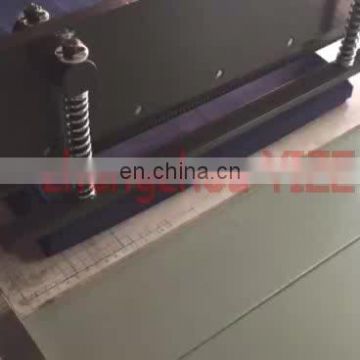 textile sample cutting machine zigzag fabric swatch cutter
