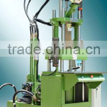 KS-25T small type vertical injection molding machine