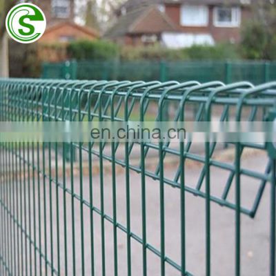 Strong defensive roll top bottom security welded fence singapore brc mesh fence