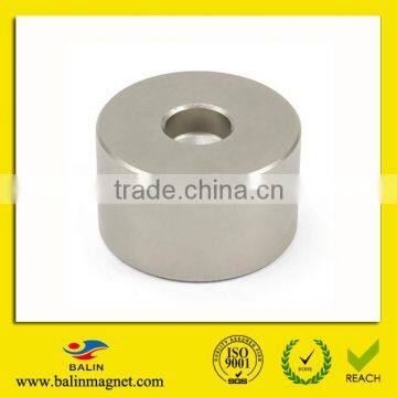 Neodymium hollow magnet