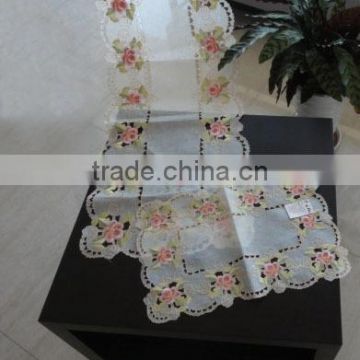 fancy table runner for parties and home