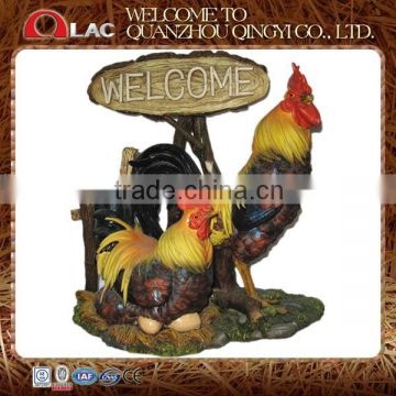 resin garden decorative rooster and hen couple with welcome board statue