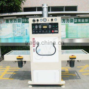 High-frequency shoes upper embossing machine