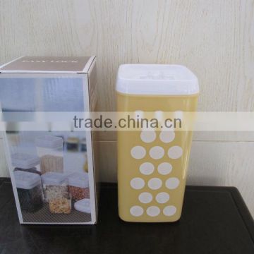 46OZ Plastic Airtight Canister with Food Grade material