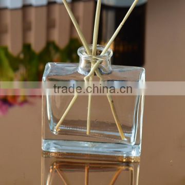 Competitive price perfume bottle with 120ml capacity