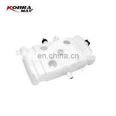 3037179 20416976 Coolant Expansion Tank For VOLVO 3037179 20416976