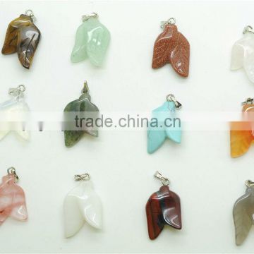 Double leaves shape natural pendant semi precious stone pendant