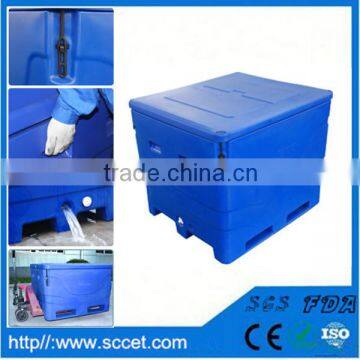 rotomolding cooler for fish carrying case plastic fish tank fish storage bin