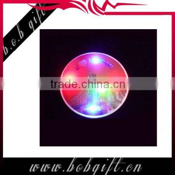 flashing badges for christmas gift/ birthday party torch pin