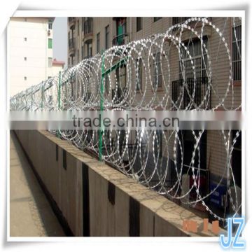 barbed iron wire rope/PVC coated barbed wire rope