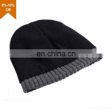 Qianzun white knitted hat gloves and scarf set