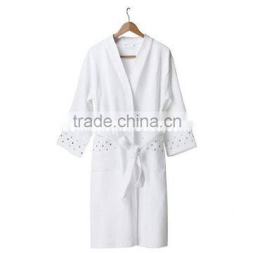 factory price wholesale soft 100% cotton white bath robe for hotel super absorbent bath robe