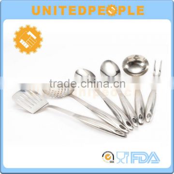 2016 Integrated Handle High quality Stainless Steel Kitchen Utensil