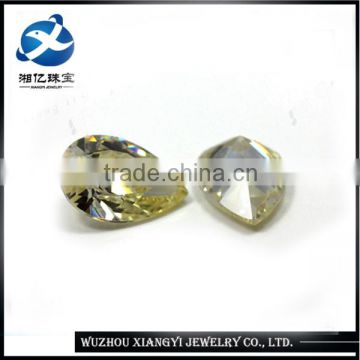 Hot sale Light Yellow Faceted pear cut Cubic Zirconia for Jewelry Decoration