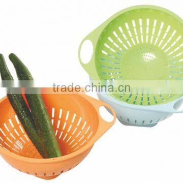 Buy Wholesale China Factory Sales Plastic Rectangular Strainer Mesh Plastic  Basket Plastic Tray Organizing Bins & Plastic Storage Baskets at USD 4.9