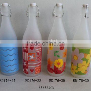BD176-27-30: glass jar with acid-washing & decal