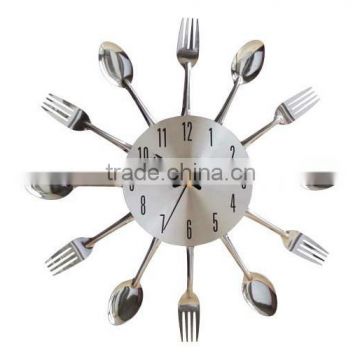 Very Cheap Gift Items Unique Spoon And Fork Clock For Promotion Gift