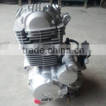 4-Stroke 250cc CB Vertical Engine