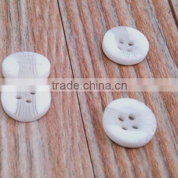 16L basin-shaped two hole pearl resin button