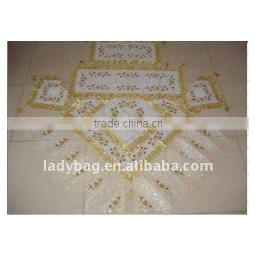 handmade beads embroiderd tablecloth 17pcs/sit