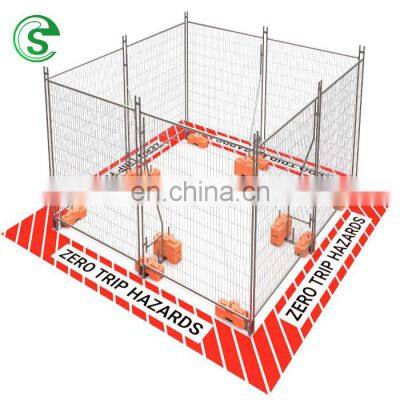 Hot galvanized cheap mobile temporary road fence for events