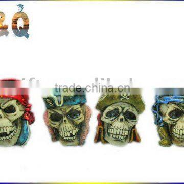 Polyresin skull candle holder