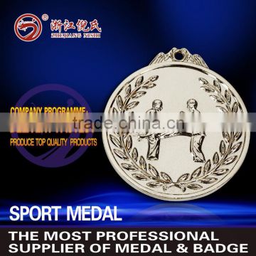 2015 hign quality custom sport medals and trophies
