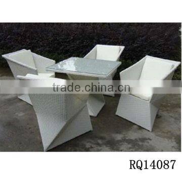 Hot Sale Rattan Dining Set For Garden Use New Design