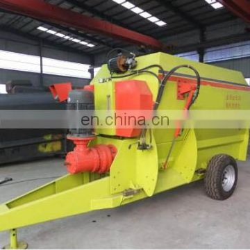 Greatly reducing the artificial fodder cutting and mixing machine FOR animal and poultry fodder making