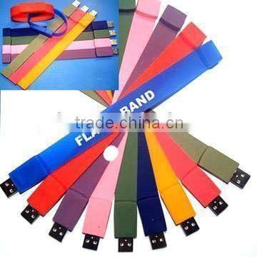 Silicone band with USB disk