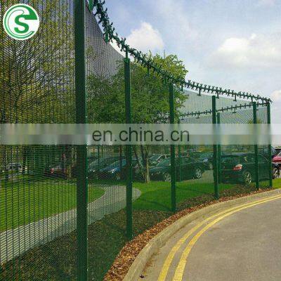 ISO Factory Best Selling Welded Mesh High Security System Anti Climb 358 Boundary Fence