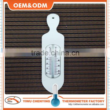 Household indoor plastic thermometer w/ white housing blue kerosene filled C/F showed w/ hole cheap price accurate temperature