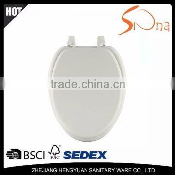 HY-D65 high quality white moulded flushable toilet seat cover