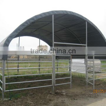 Horse stable with roof