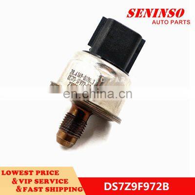 Original New OEM DS7Z9F972B DS7Z9F972A DS7Z9F972C Original Oil Pressure Sensor for Fusion Escape 2014-2015 Fuel Pressure Sensor