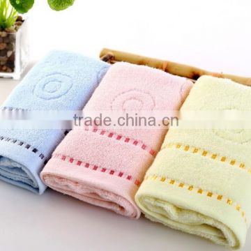 blue /pink/ yellow circle design 100% cotton Dobby terry baby bath towel / massage towel