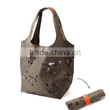 printed recycled shopping bag with snap closure