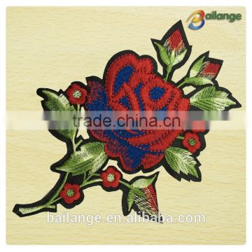 hot-selling fashion embroidered patches for clothing making