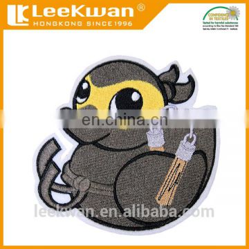 Hot sale duck design embroidery patches with sew-on backing