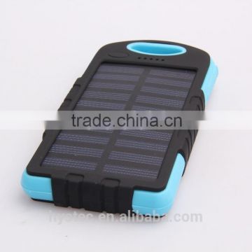 Free Sample Wholesale 6000mAh Outdoor Waterproof Solar Charger Solar Power Bank With Camping LED Light mobile solar charger