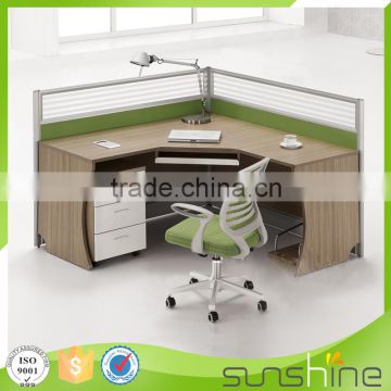 HT-PW01 Dark Walnut Particle Board Desktop Cheap Price Computer Desk With 30MM Thickness Aluminium Partition For Sale