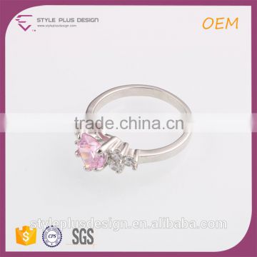 R63478K01 Kundan Retaining 18 Carat White Gold Diamond Ring Designs