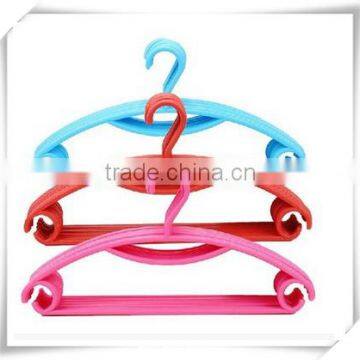 factory supply cheap small plastic clothes hanger with hook ph001